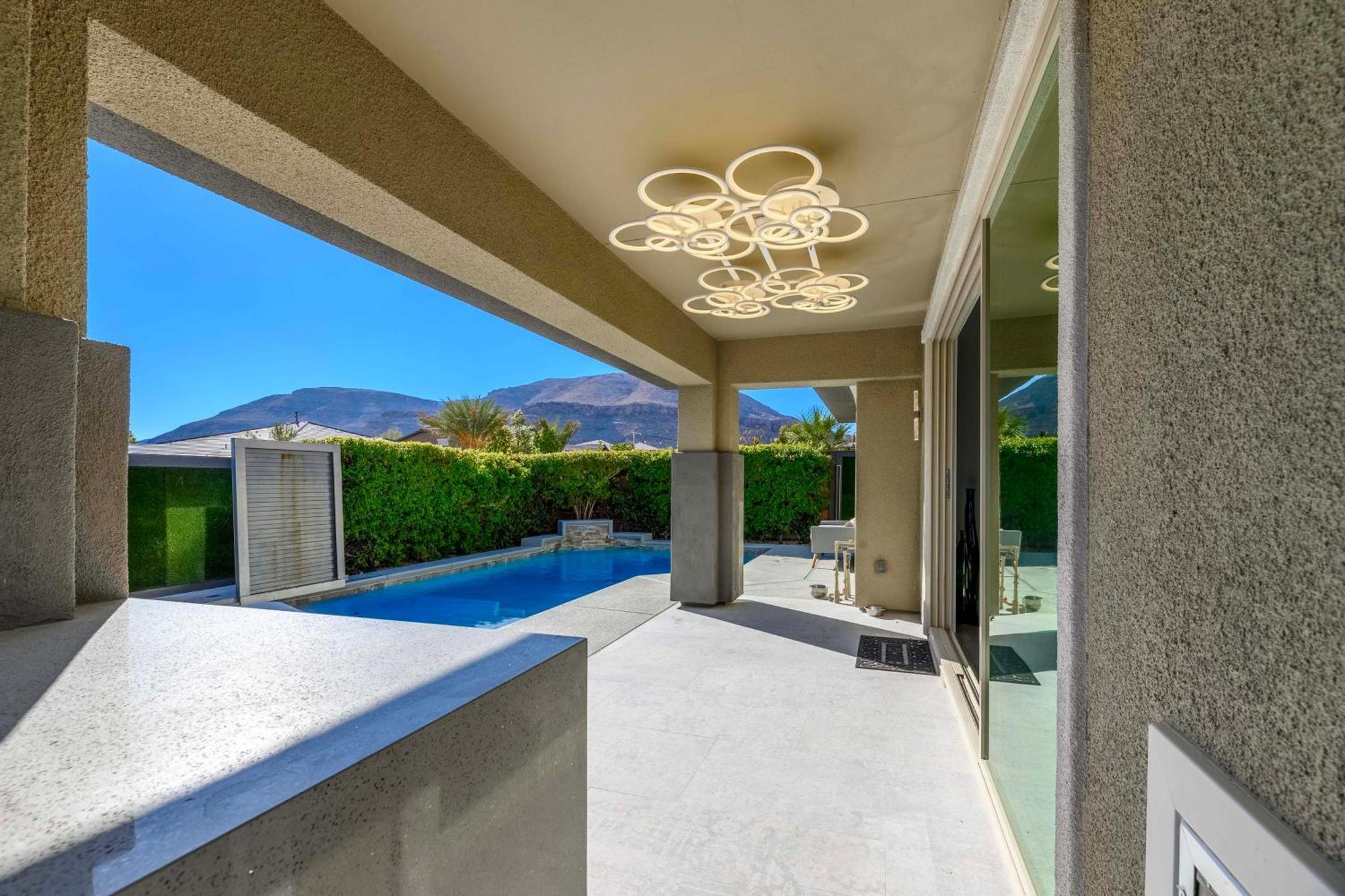 Summerlin Luxury-modern With Pool And Cabana! Holiday home *