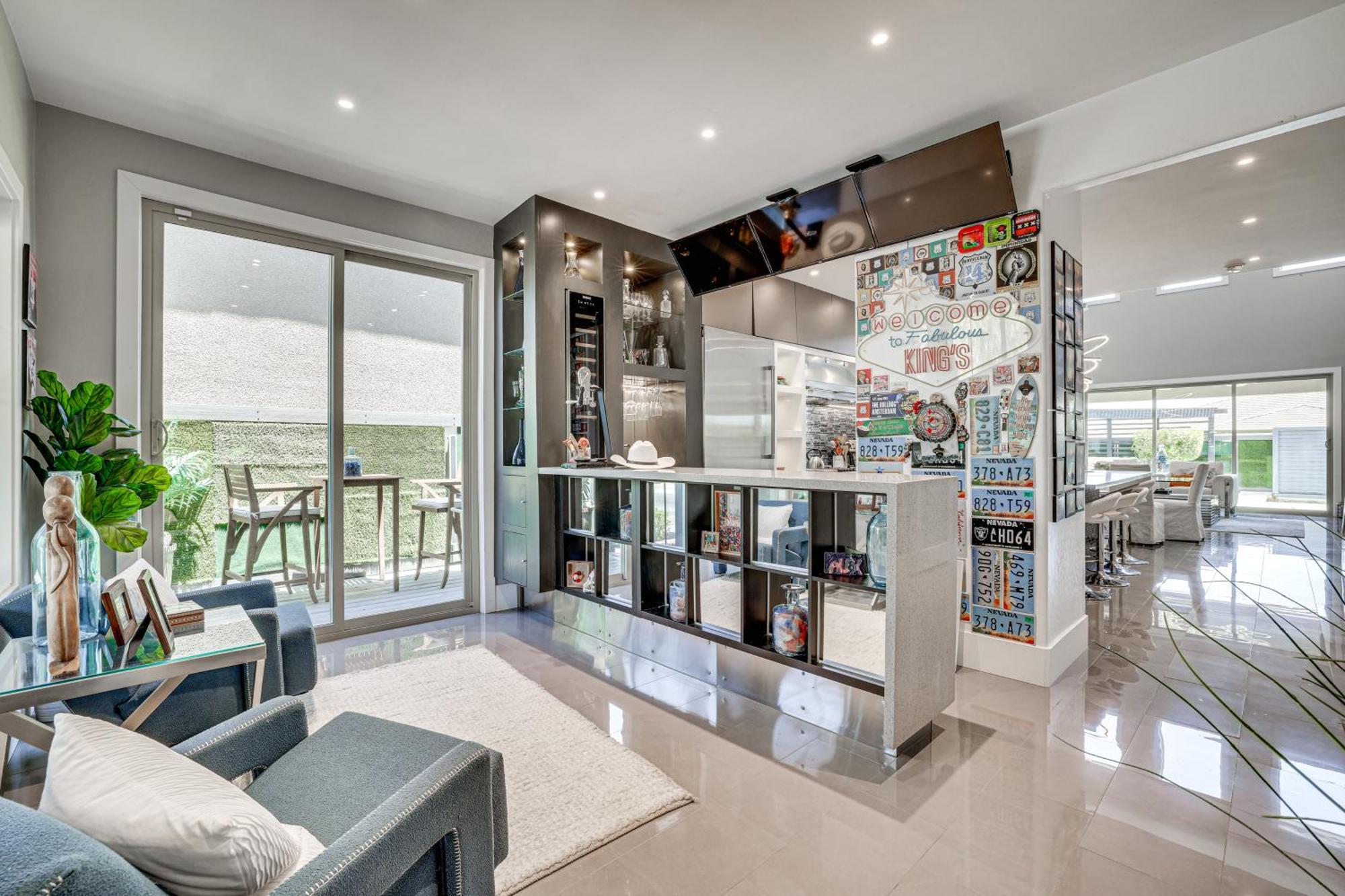 Summerlin Luxury-modern With Pool And Cabana! *